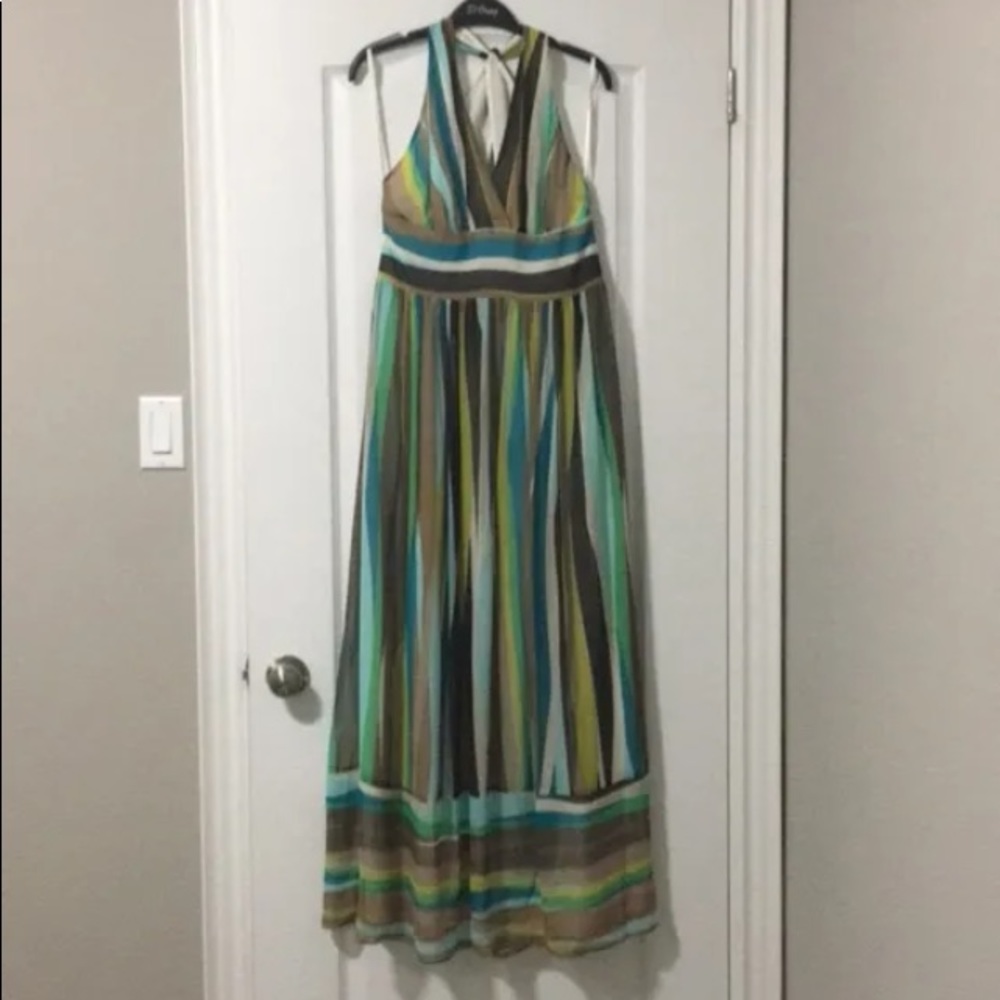 Banana Republic 100% silk Dress